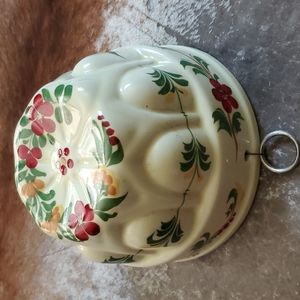 Vintage Teleflora Hand Painted in Portugal Hanging Wall Mold
